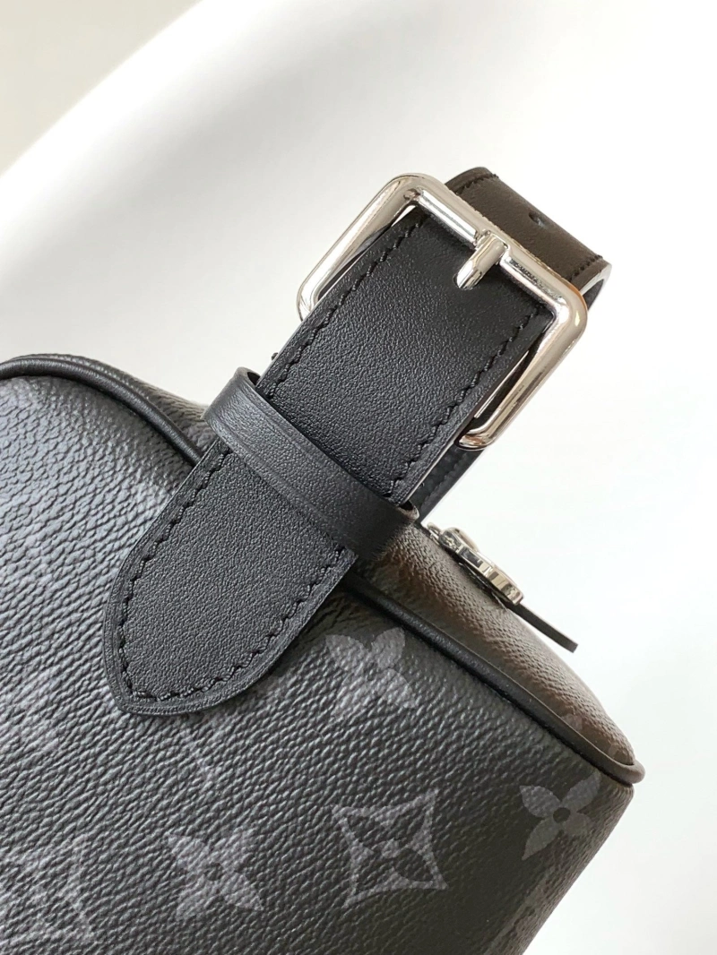LV Cosmetic Bags 4194A-0762