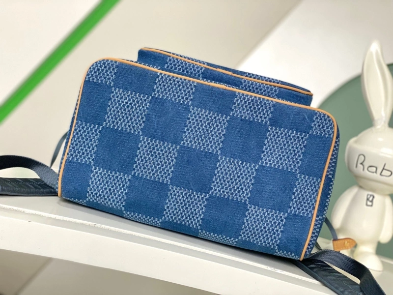 LV Backpacks 4194A-0826
