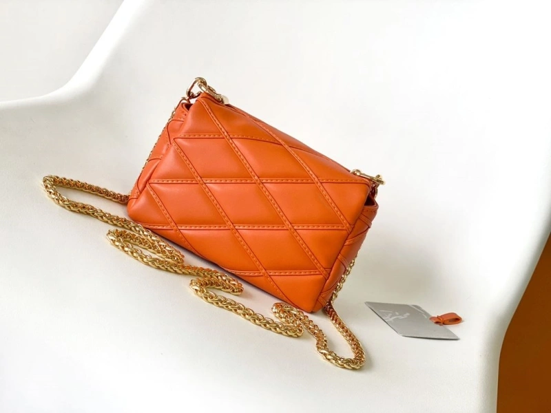 lv twist De*1m bags 4194a-0854