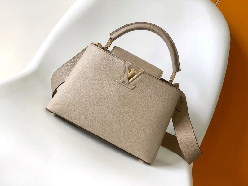 LV Capucines Bags 4194A-0857