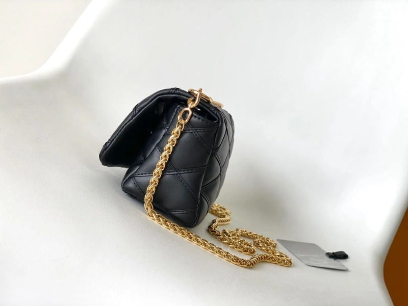 lv twist De*1m bags 4194a-0866