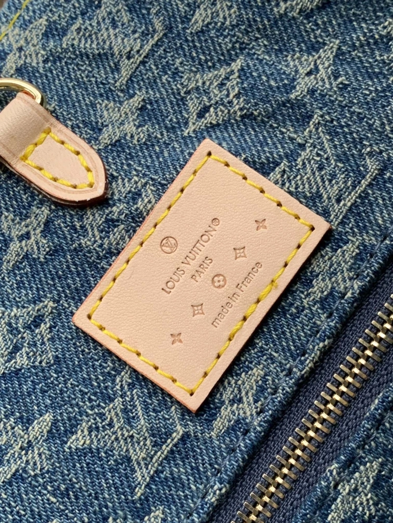 LV Capucines Bags 4194A-0869