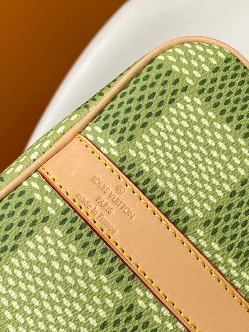 LV Travel Bags 4194A-0927