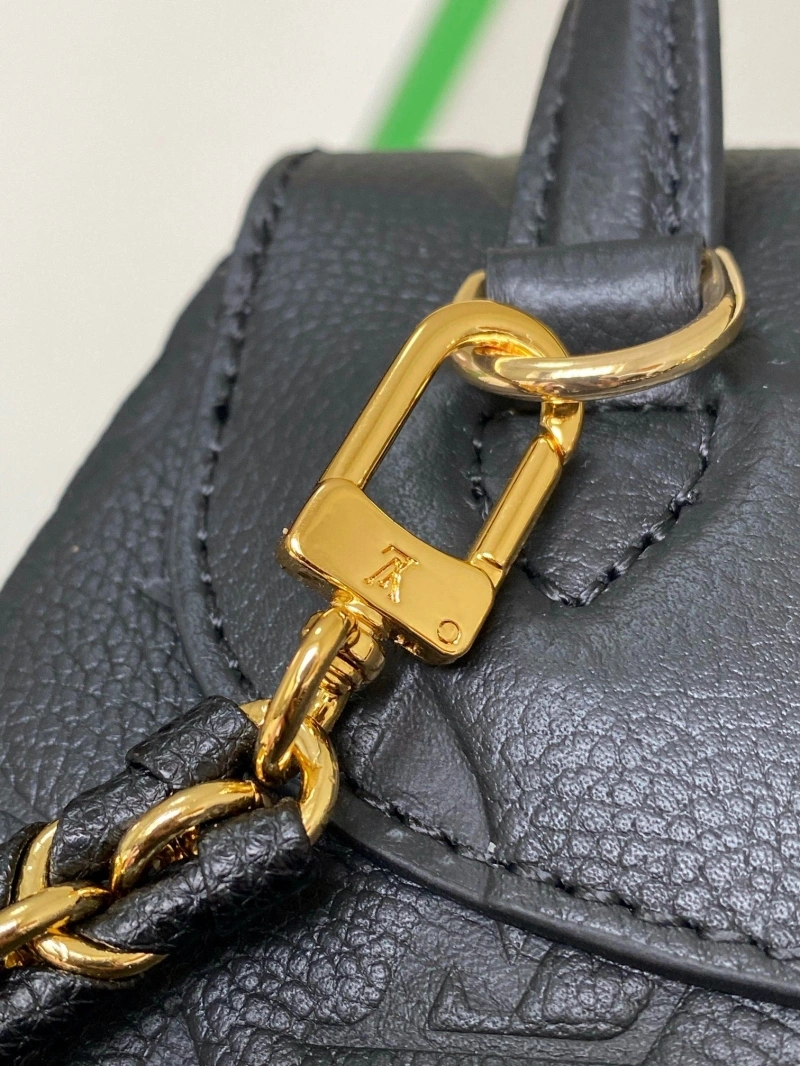 LV Backpacks 4194A-0942