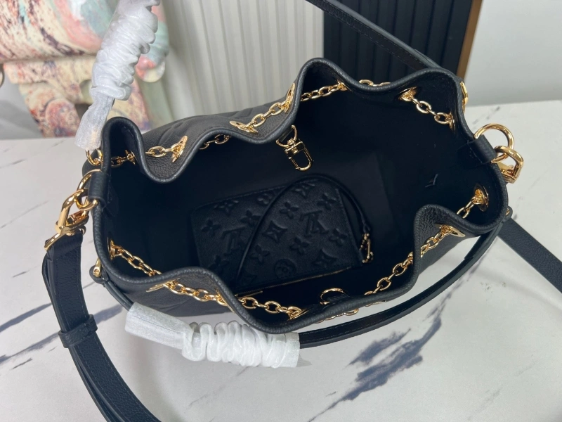LV Shopping Bags 4194A-0943