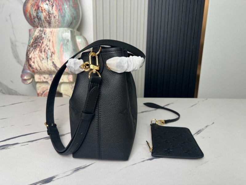 LV Shopping Bags 4194A-0943
