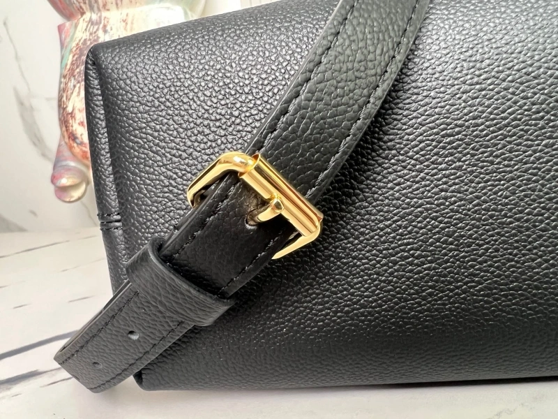 LV Shopping Bags 4194A-0943