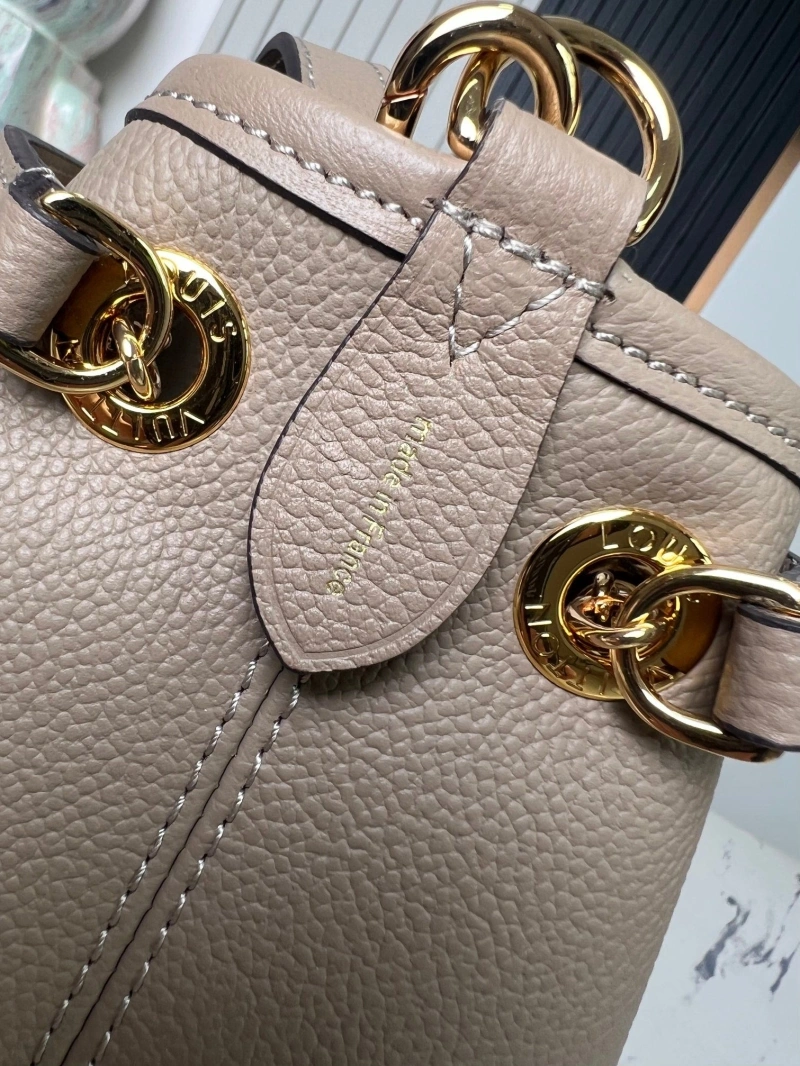 LV Shopping Bags 4194A-0944