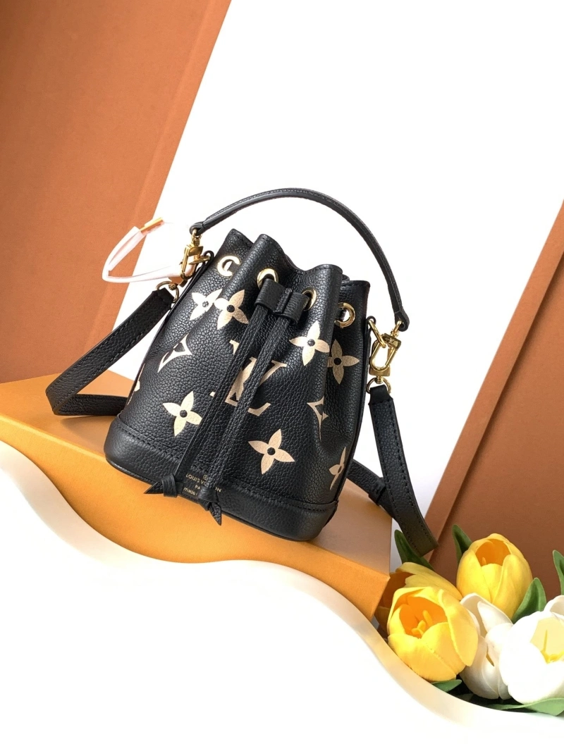 LV Bucket Bags 4194A-0977
