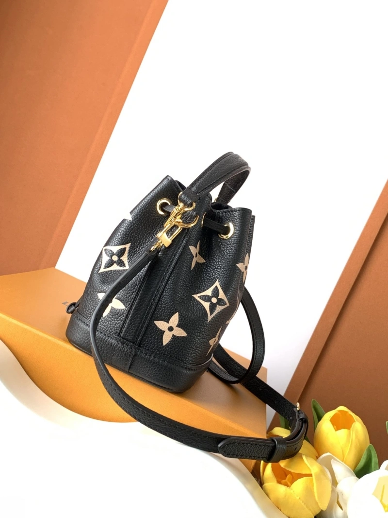 LV Bucket Bags 4194A-0977