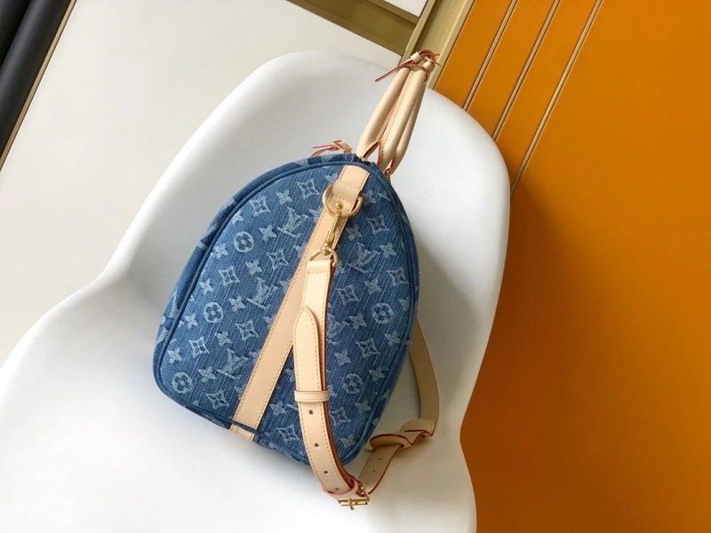 LV Travel Bags 4194A-1023