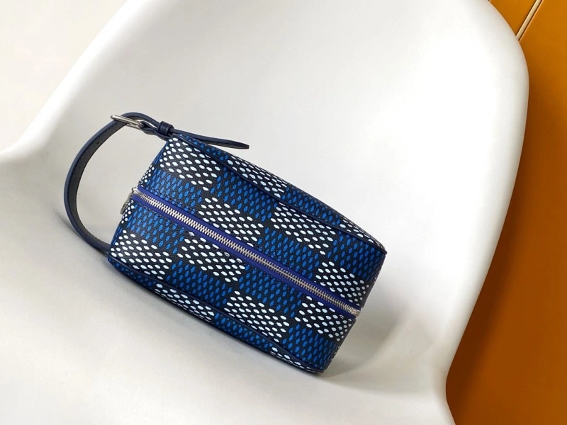 LV Cosmetic Bags 4194A-1045