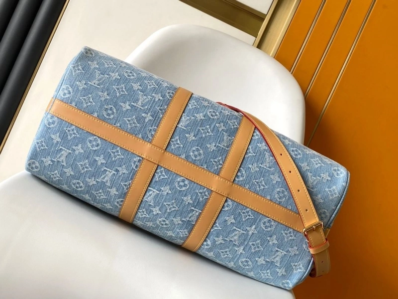 LV Travel Bags 4194A-1046