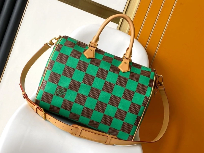 LV Travel Bags 4194A-1078