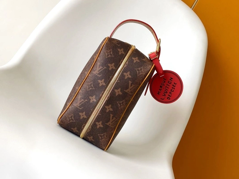 LV Cosmetic Bags 4194A-1113