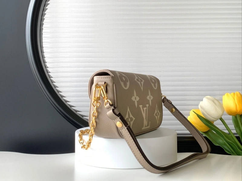 LV Satchel bags 4194A-1218