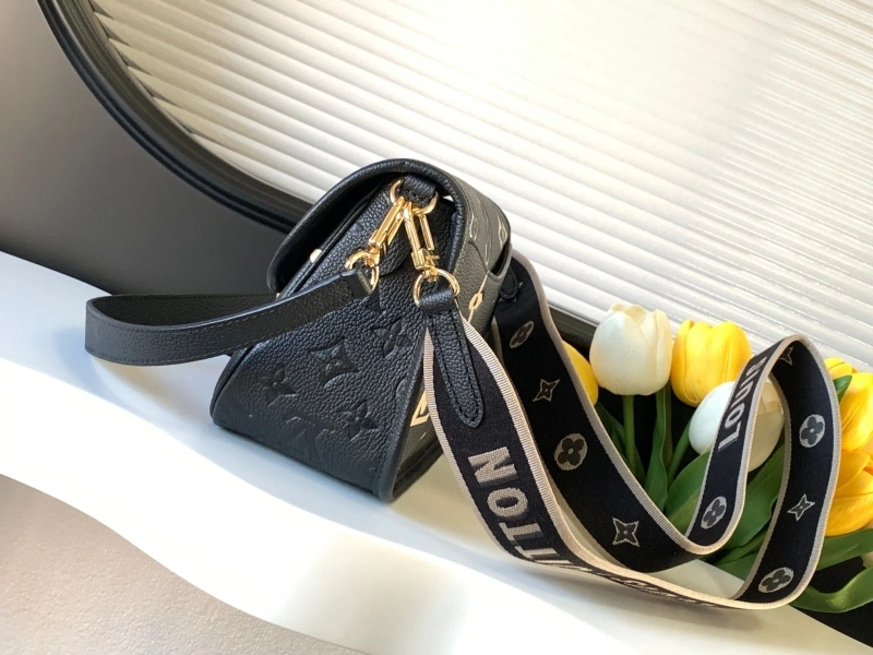 LV Satchel bags 4194A-1232