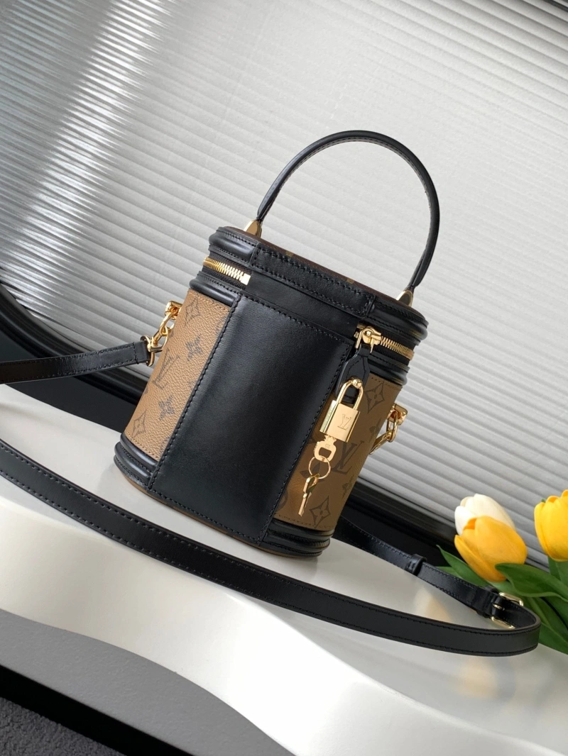 LV Cosmetic Bags 4194A-1257