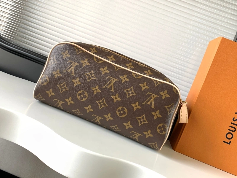 LV Cosmetic Bags 4194A-1313