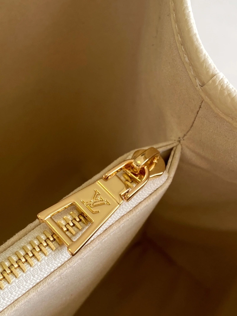 LV Shopping Bags 4194A-1390