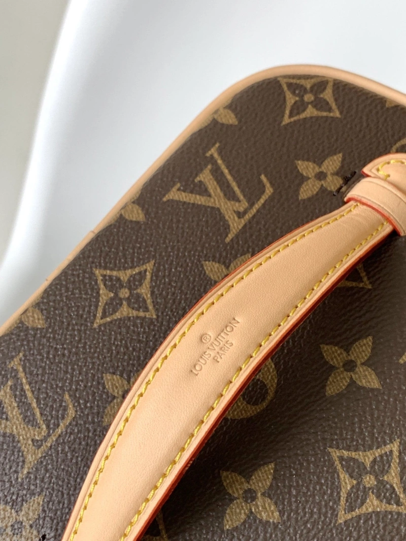 LV Cosmetic Bags 4194A-1422