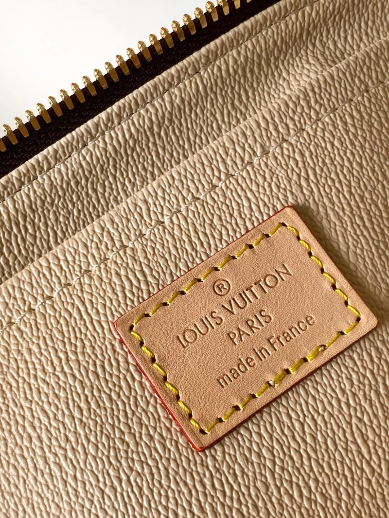 LV Cosmetic Bags 4194A-1481
