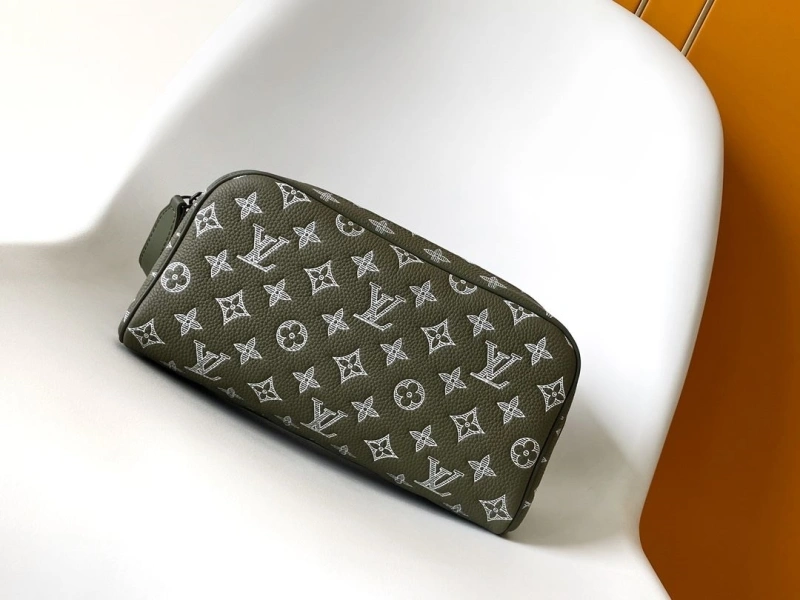 LV Cosmetic Bags 4194B-0283