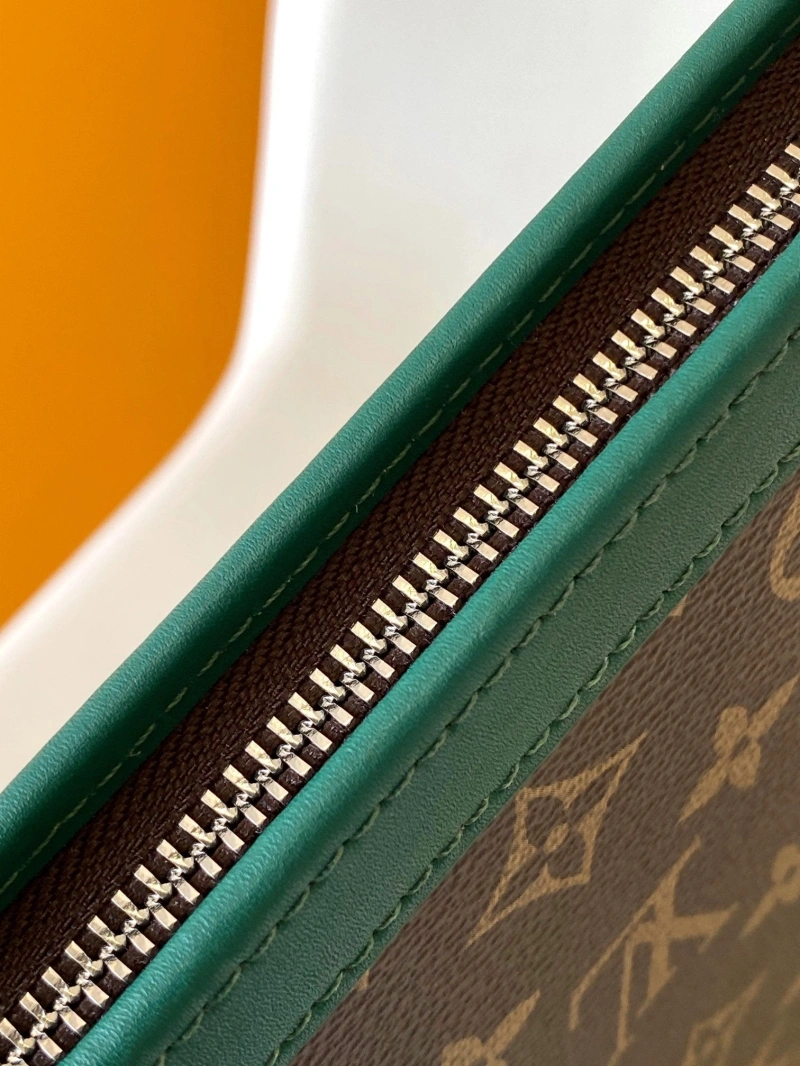 LV Clutch Bags 4194B-0392
