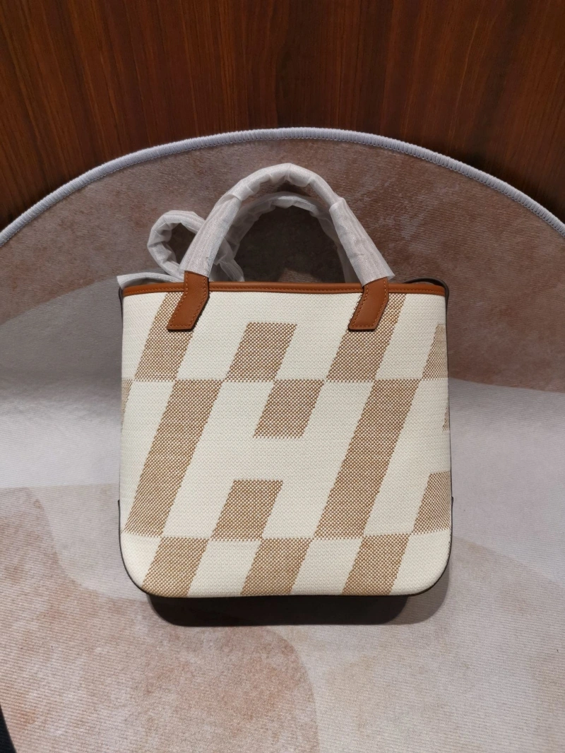 H**me5 shopping bags 4197-0230