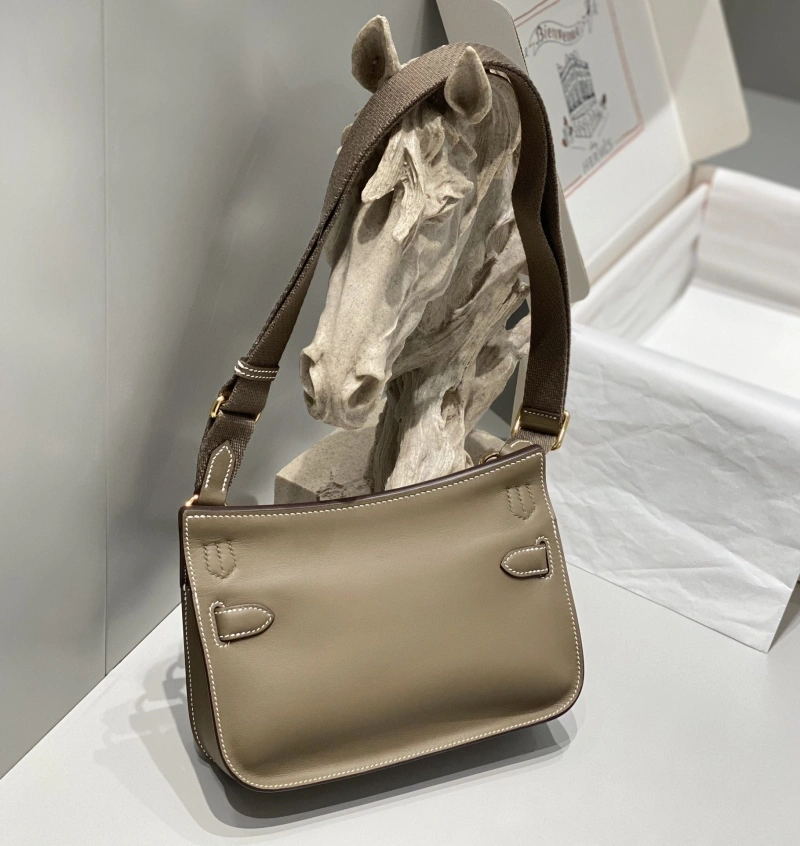H**me5 satchel bags 4197-0342