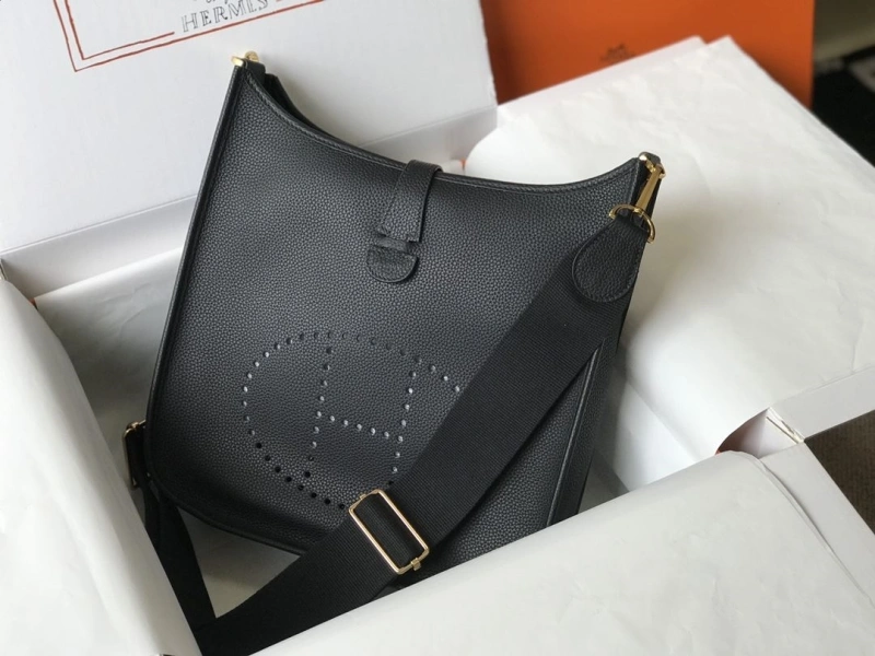 H**me5 satchel bags 4197-0560
