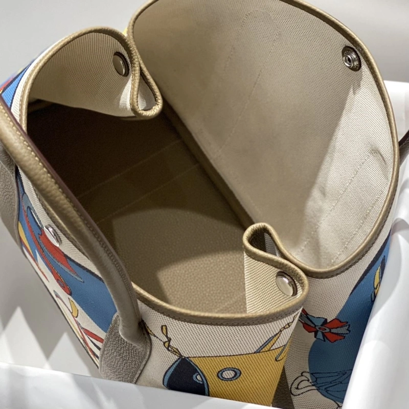 H**me5 shopping bags 4197-0562