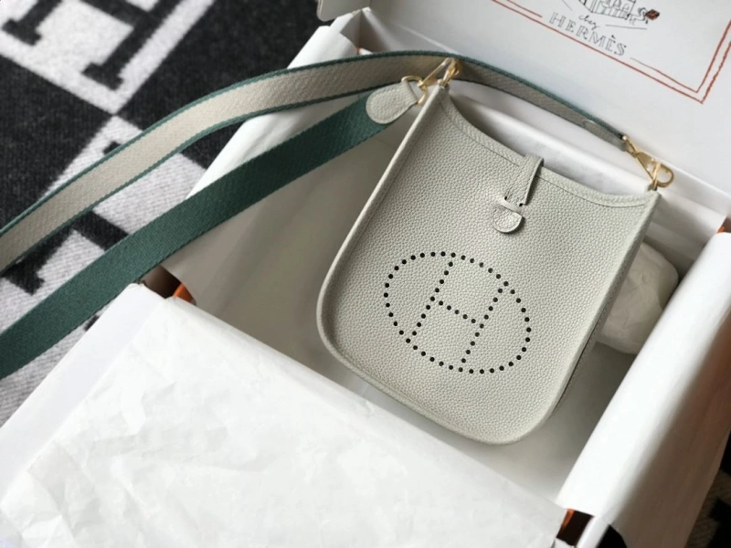 H**me5 satchel bags 4197-0650
