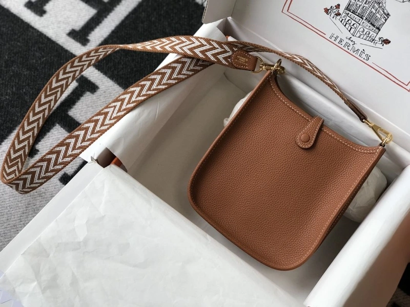 H**me5 satchel bags 4197-0664