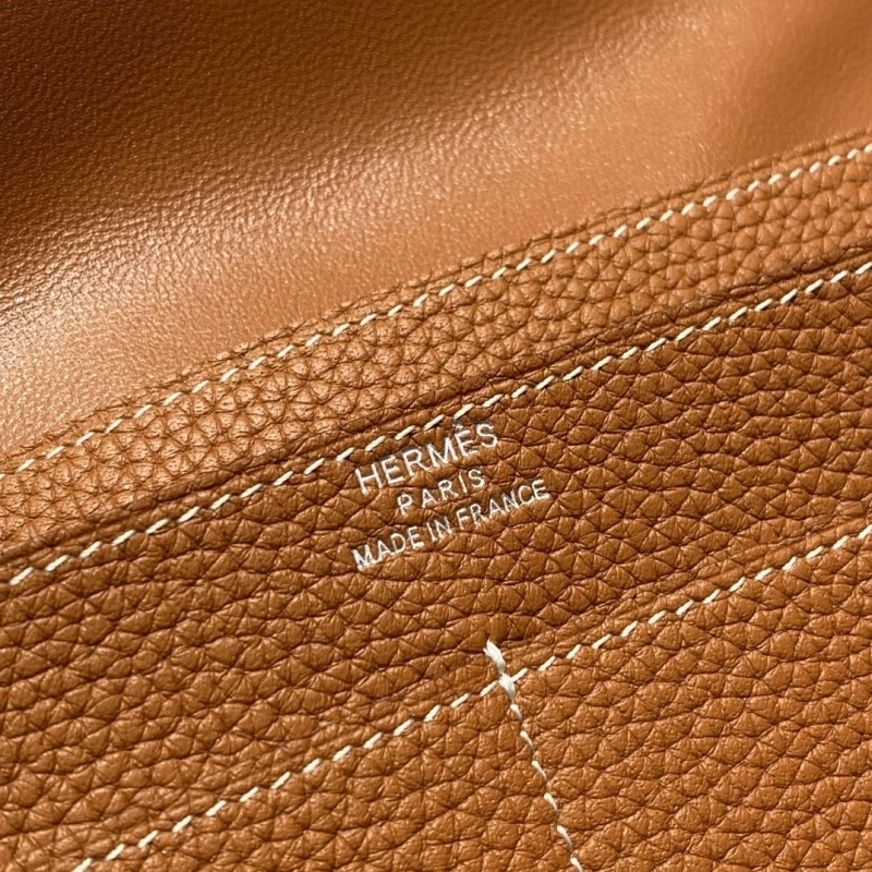 H**me5 wallets 4197-0700