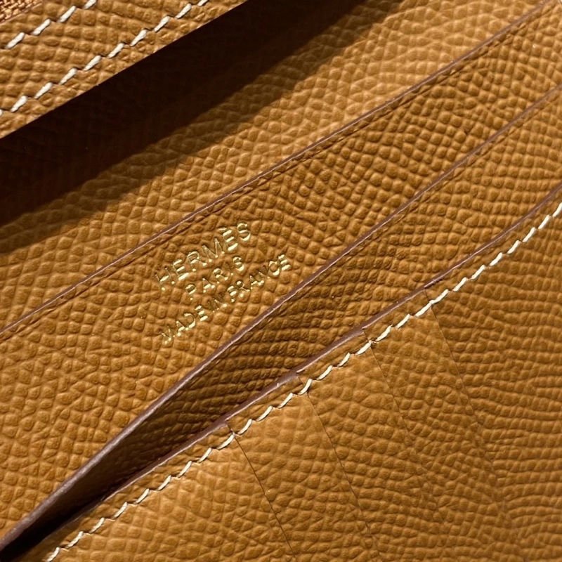 H**me5 wallets 4197-0706
