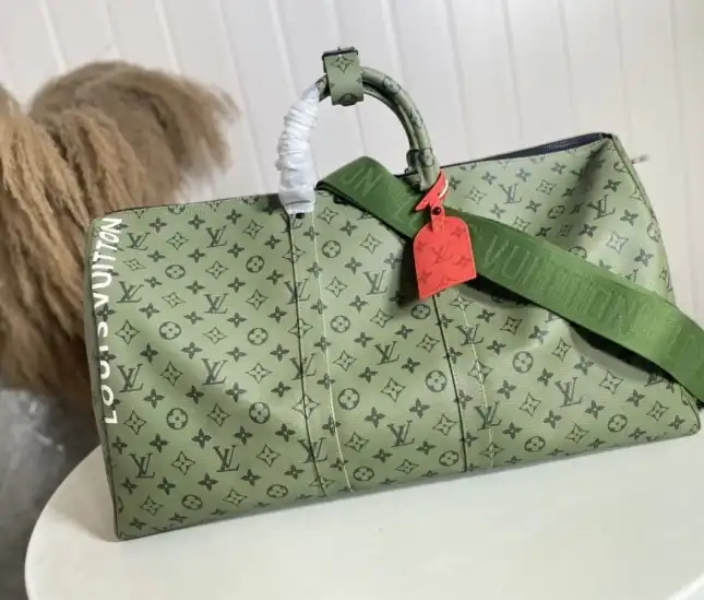 LV Travel Bags 4206A-0358