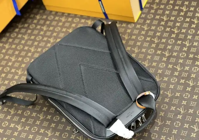 LV Backpacks 4206A-0383