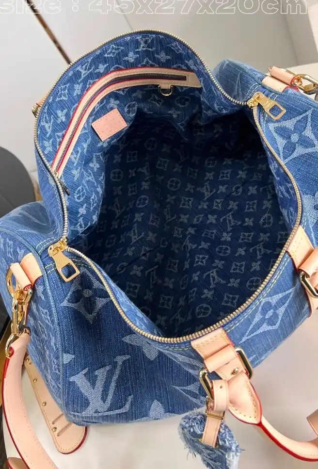 LV Travel Bags 4206A-1270