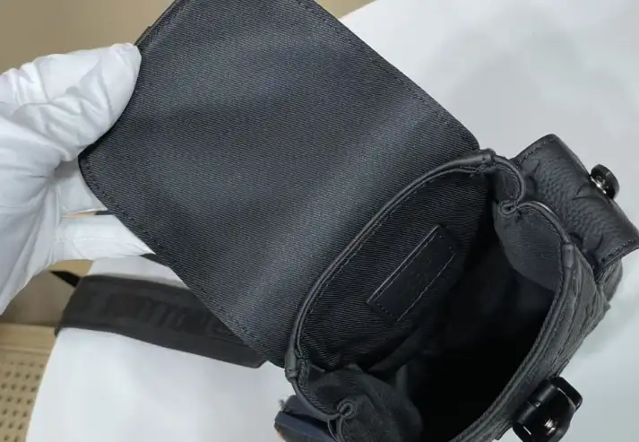 LV Backpacks 4206A-2656