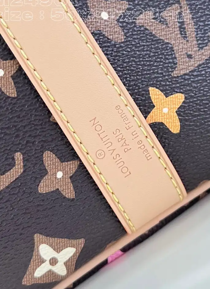 LV Travel Bags 4206A-2668
