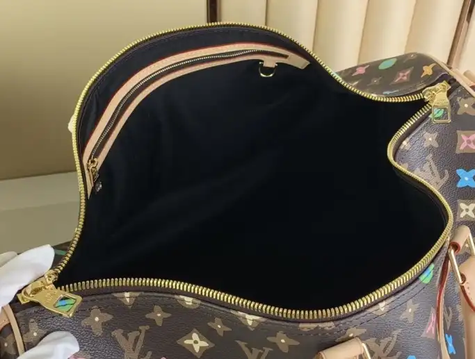 LV Travel Bags 4206A-2683