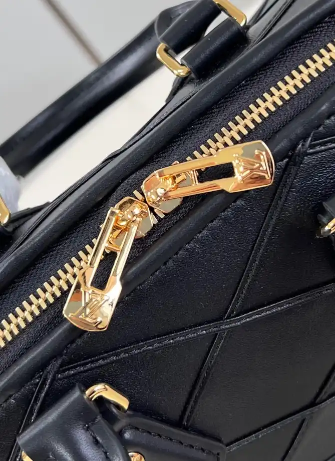 LV Speedy Bags 4206A-2695