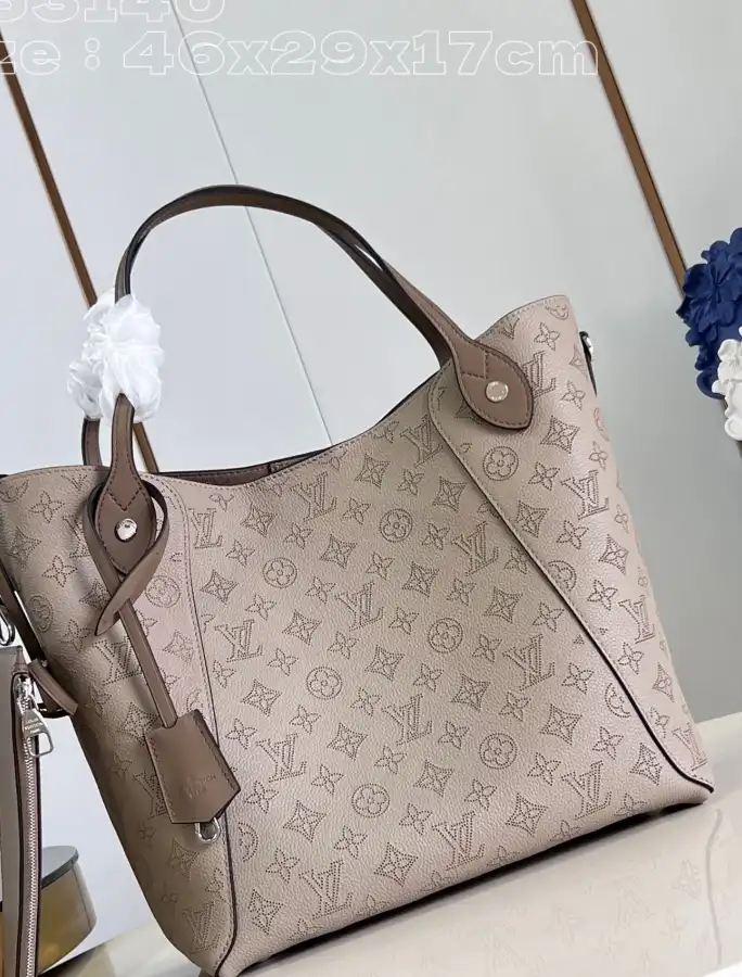LV Shopping Bags 4206A-2722