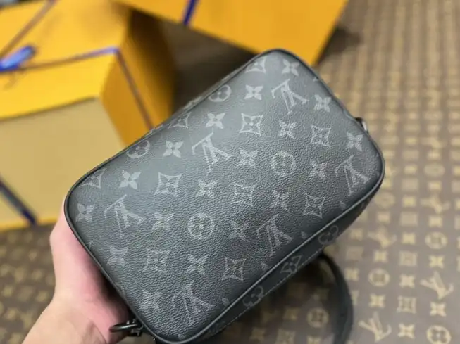 LV Satchel bags 4206A-3304