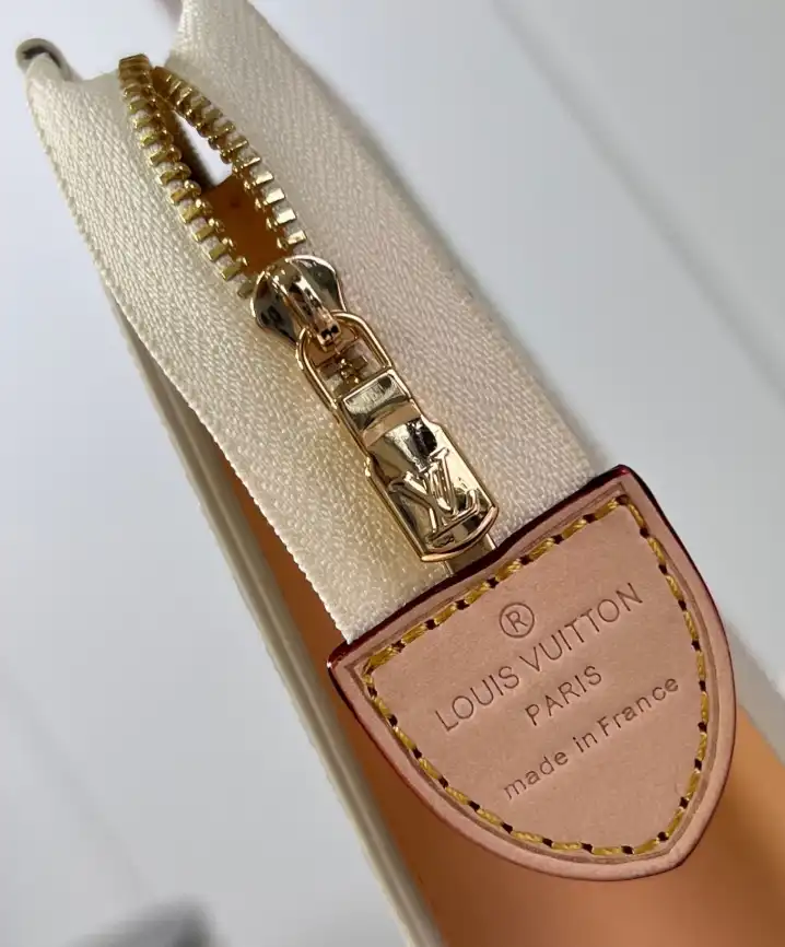 LV Clutch Bags 4206A-3490