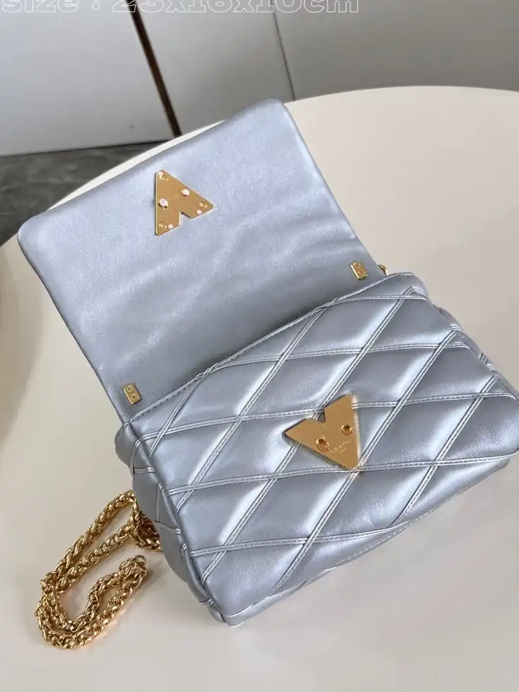 lv twist De*1m bags 4206a-3504