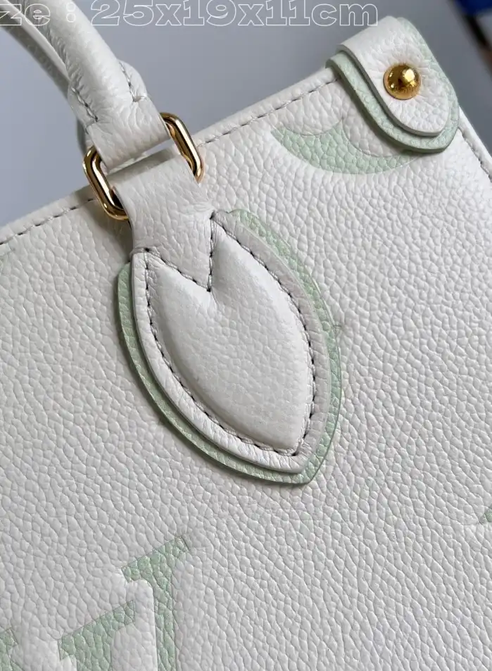 LV Shopping Bags 4206A-3521