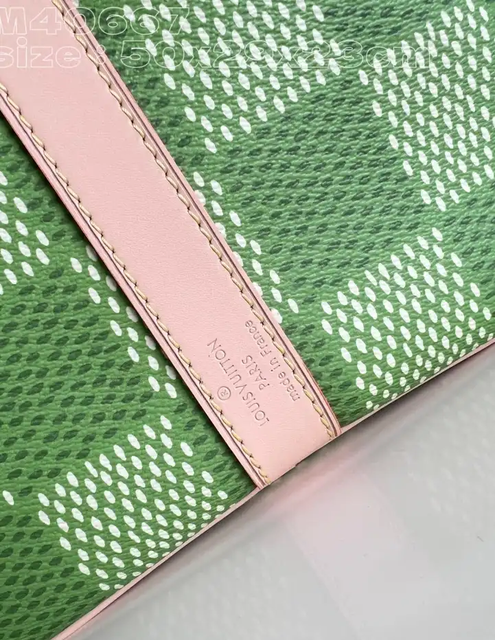 LV Travel Bags 4206A-3526