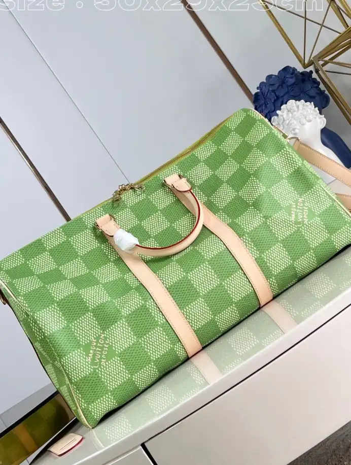 LV Travel Bags 4206A-3526